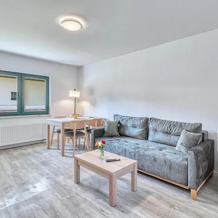 Apartment 3 Bedroom Awesome In *