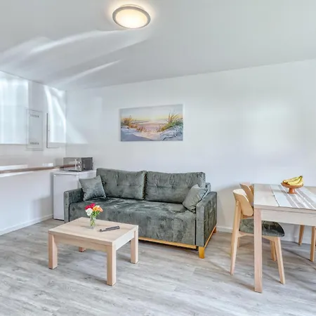 3 Bedroom Awesome In *