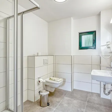 3 Bedroom Awesome In