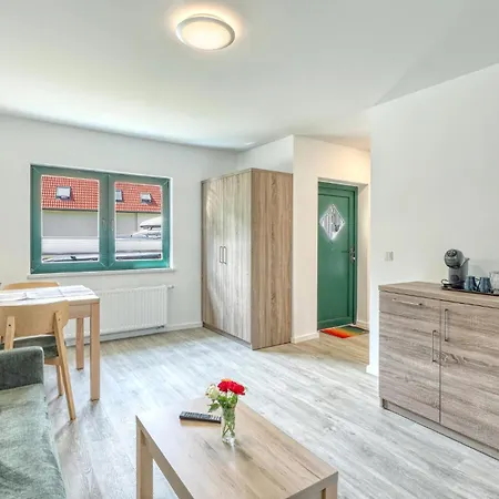 3 Bedroom Awesome In Altenkirchen (Mecklenburg-Vorpommern)